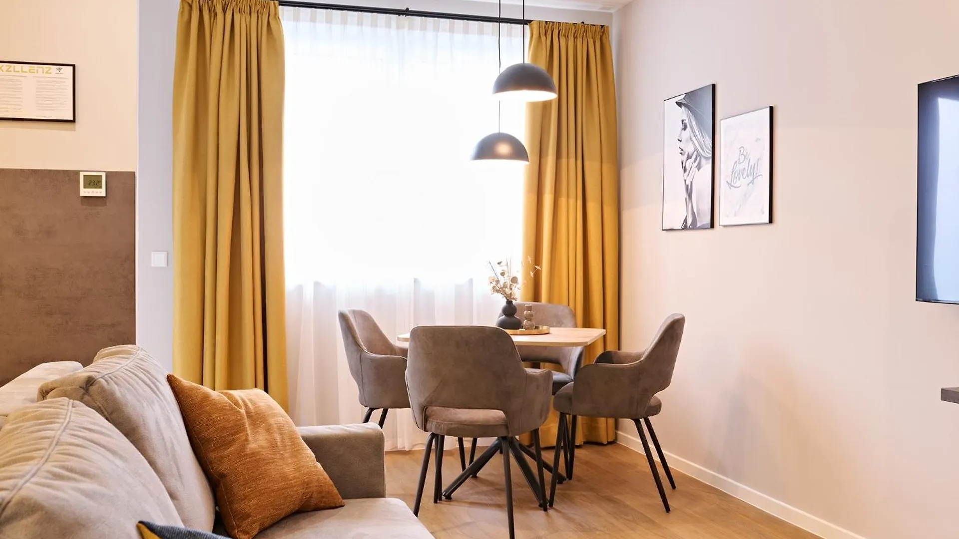 Xzllenz Traum Studio-Apartment, Frei-Parken, U-Bahn, Kueche Нюрнберг Апартаменты