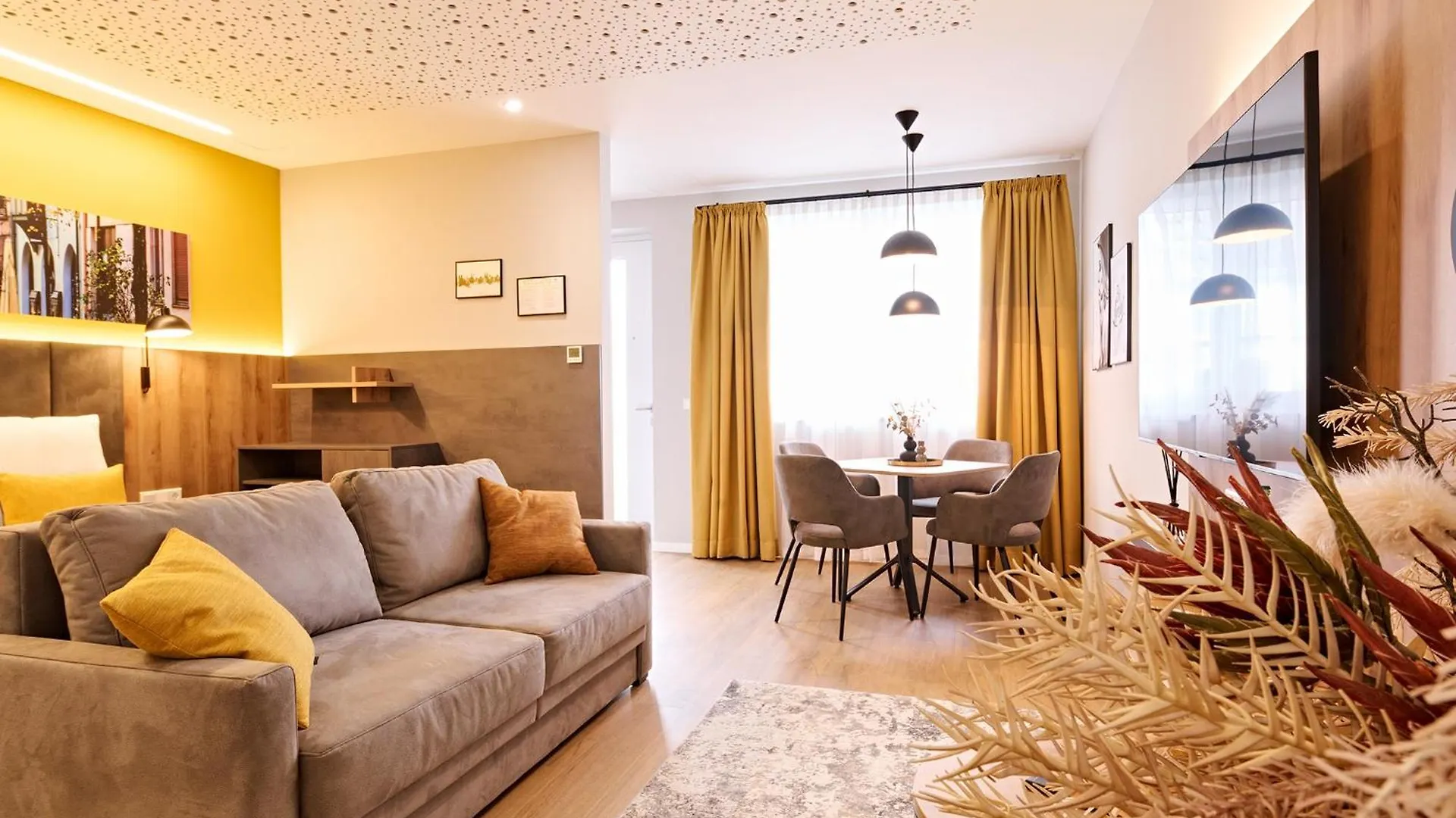 Xzllenz Traum Studio-Apartment, Frei-Parken, U-Bahn, Kueche Norimberga