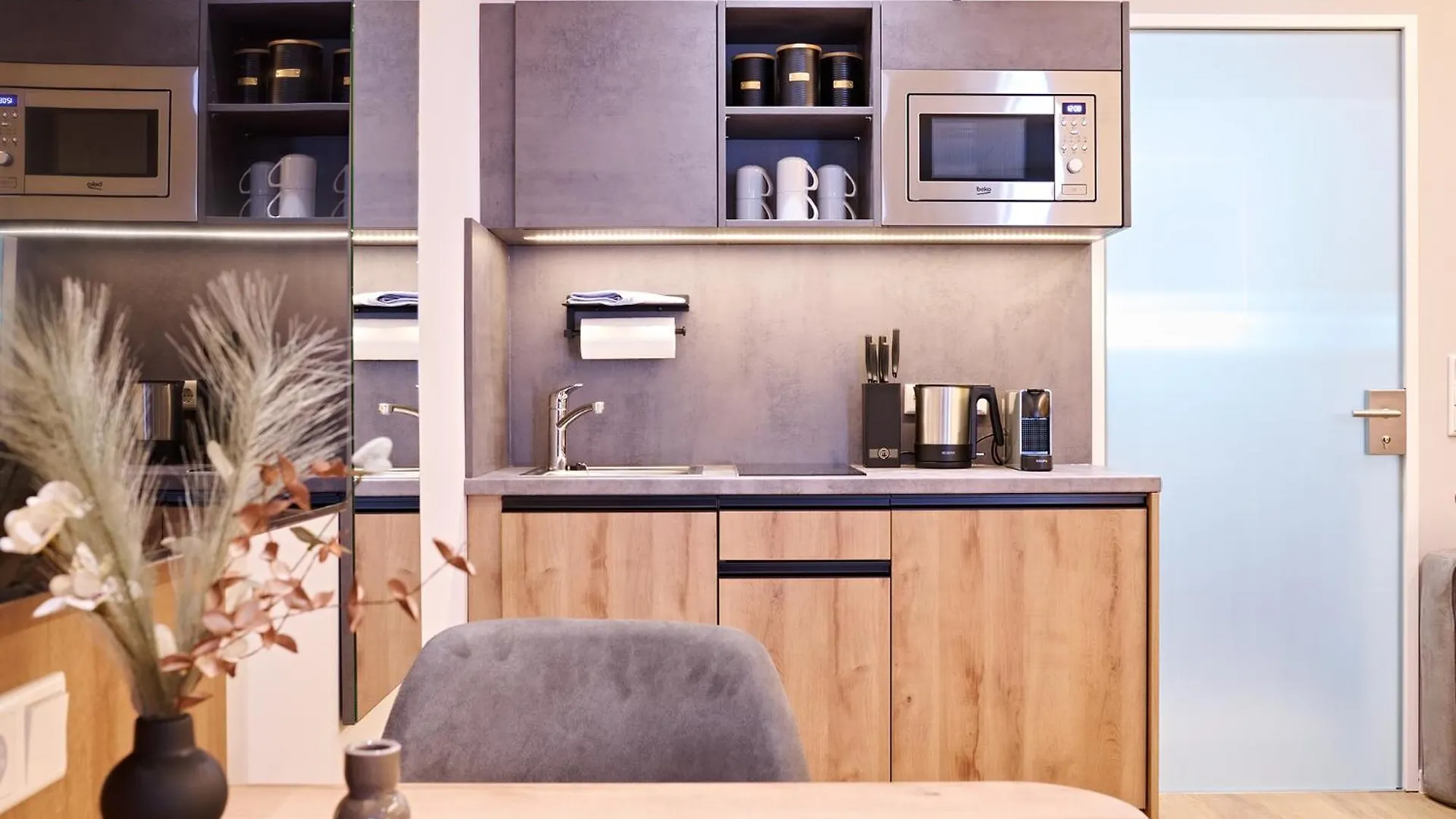 Xzllenz Traum Studio-Apartment, Frei-Parken, U-Bahn, Kueche Norimberga Appartamento